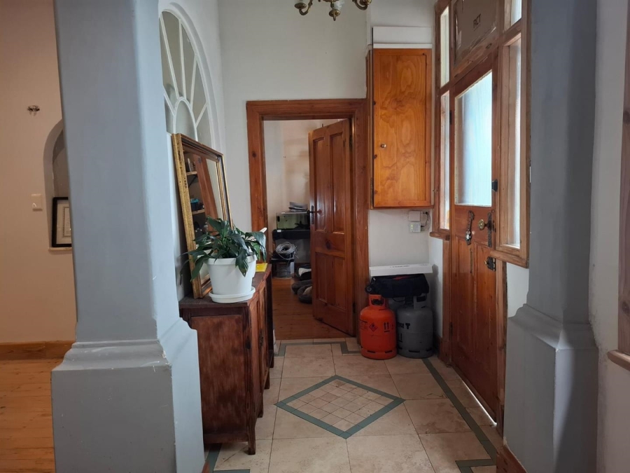 3 Bedroom Property for Sale in Sea Point Western Cape